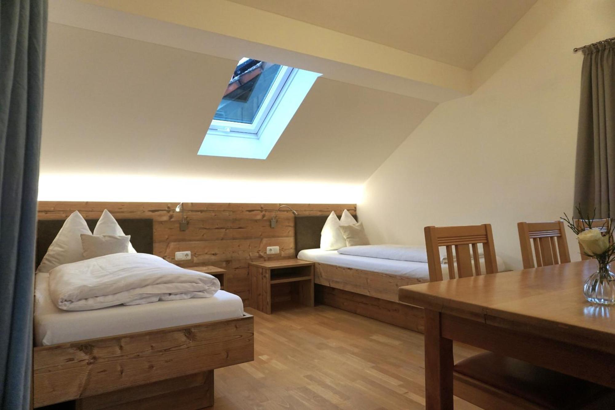 Wildsteig Landhotel Und Gasthof Kirchberger חדר תמונה
